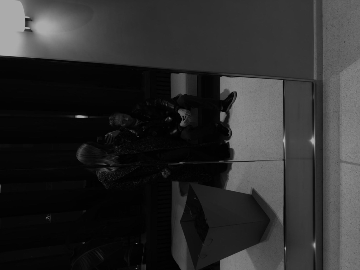 Gustaf and Valeriia together in a mirror