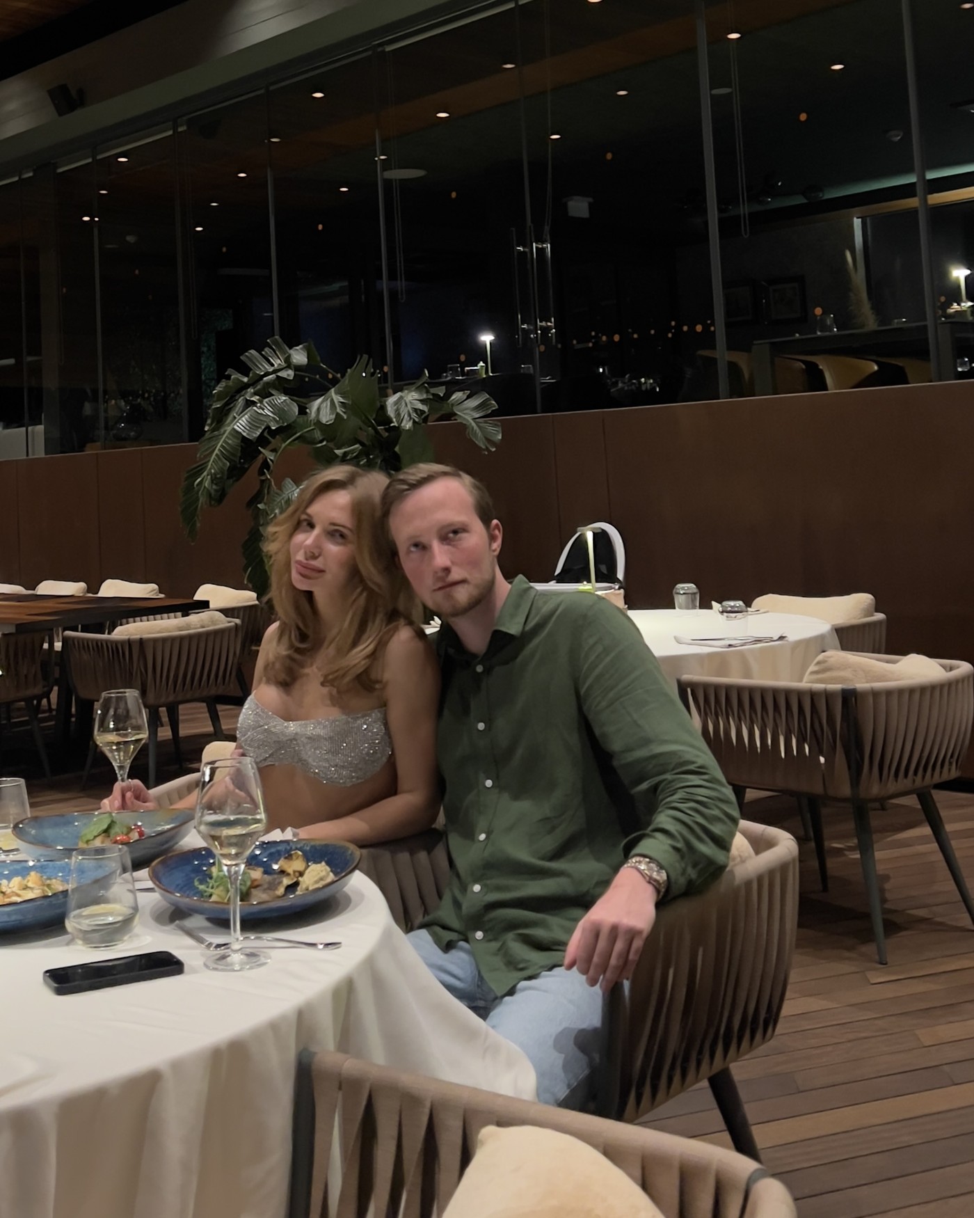 Gustaf and Valeriia together at dinner early in their relationship